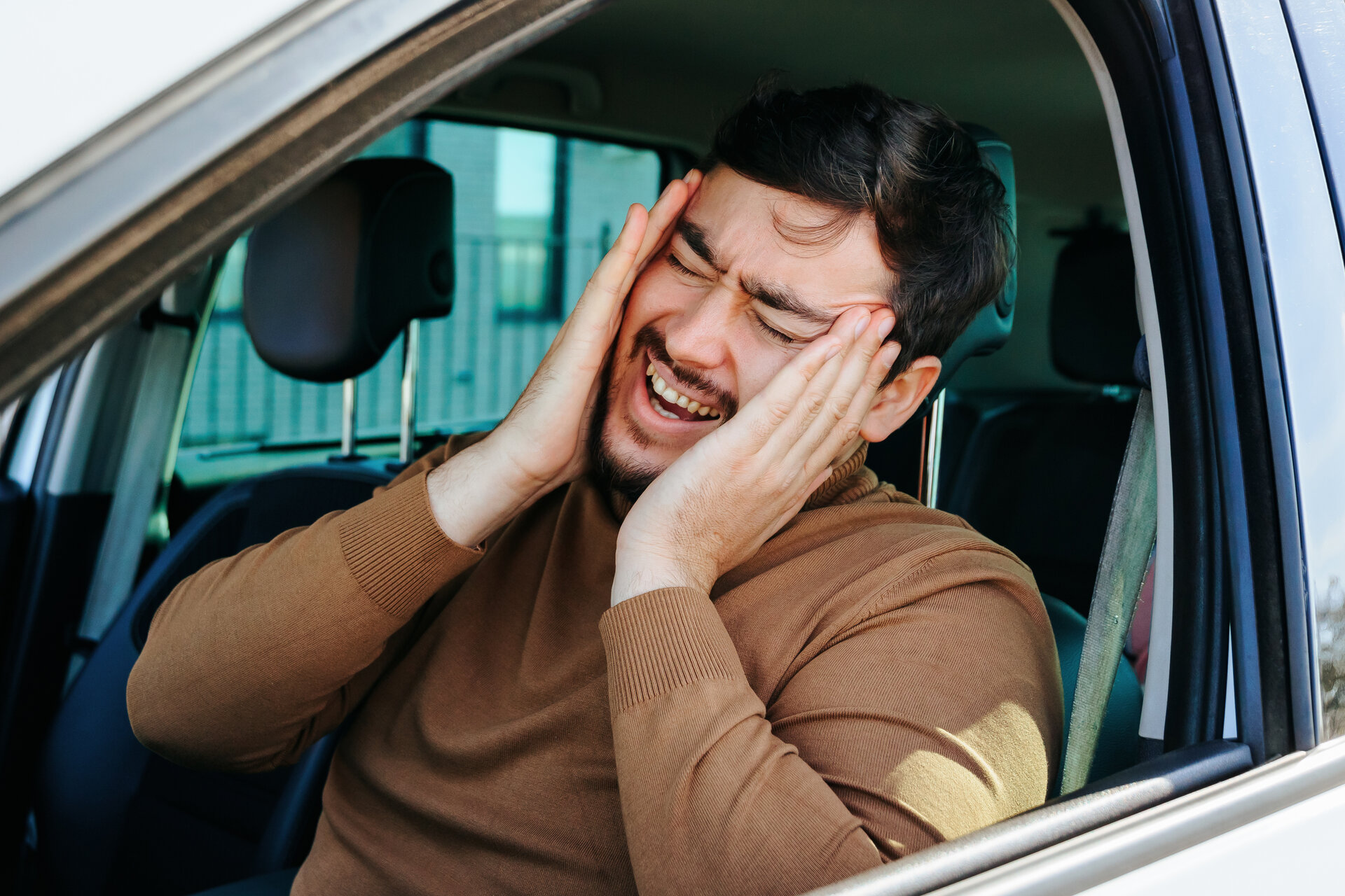 Avoid Legal Headaches with a Vehicle Crash Attorney Today